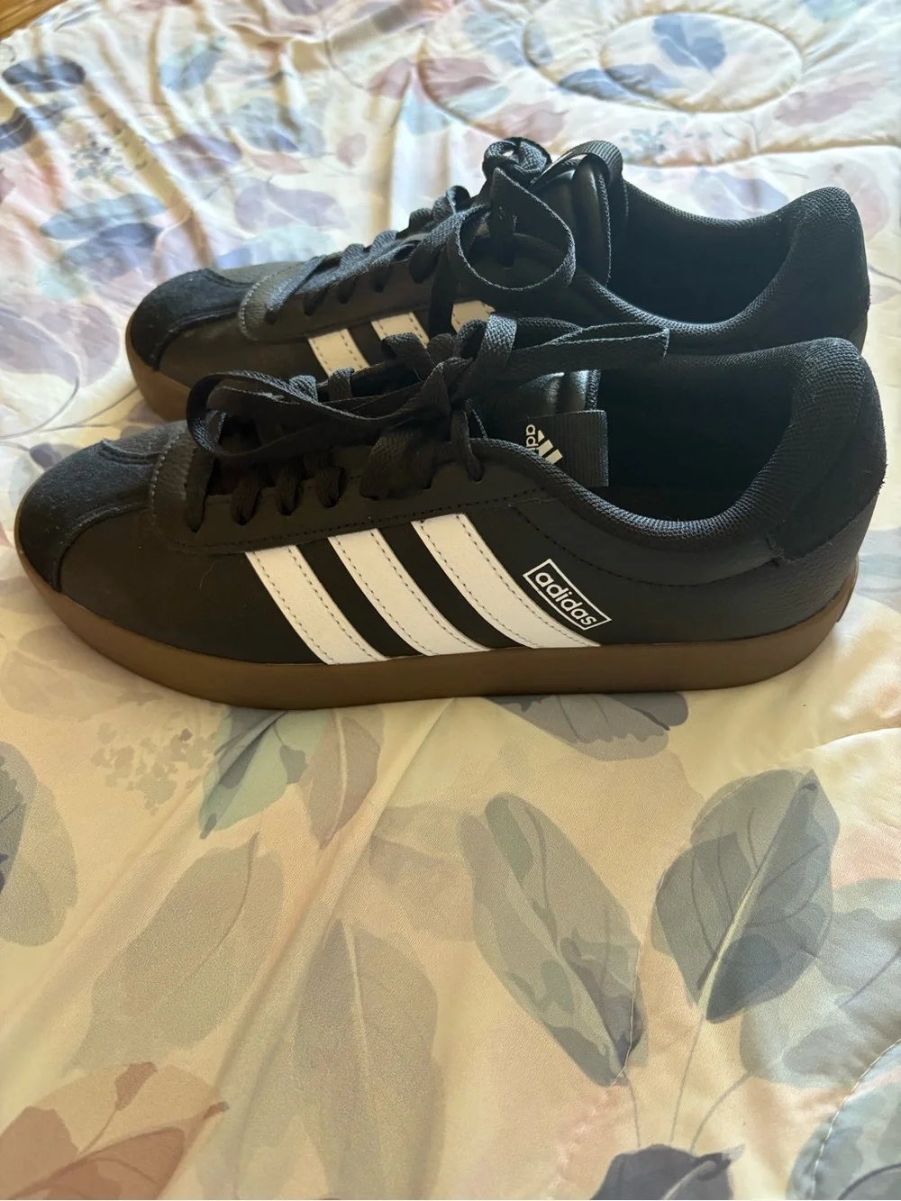 Adidas Black & White Classic Sneaker